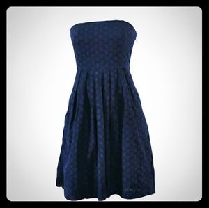 GAP XS 2 Eyelet Strapless Fit Flare Emily Dress
